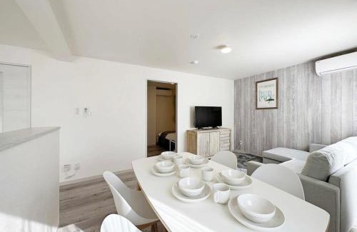 Onomichi House | bHOTEL Yutori - Spacious 2BR Apartment very near the Station