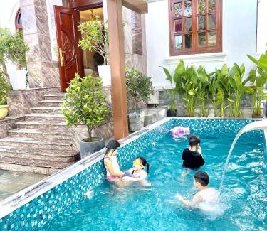Hue Villa | Biệt thự DELUXE VILLA 5 phòng ngủ 6 giườn lớn