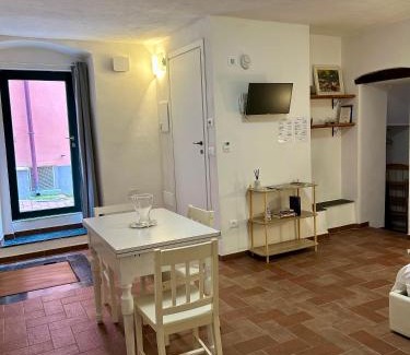 Montemarcello Apartment | Bia Apartments pt