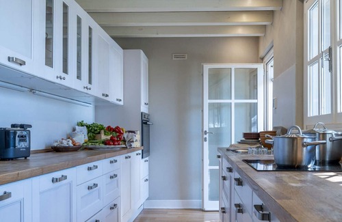 San Feliciano Other | Bianca la Luna boasts a spectacular panoramic view of Lake Trasimeno, elegant interiors with light c
