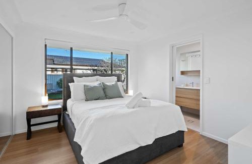 Mermaid Waters House | Bianco By Khove