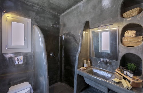 Imerovigli House | Bianco Diverso Suites