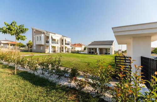 Kalyves Polygyrou Apartment | Bianco Mare Studios-Apartments