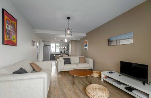 Biarritz Apartment | Biarritz, 3-room apartment, sea and mountain view