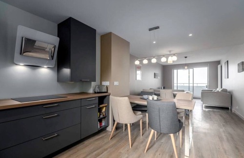 Biarritz Apartment | Biarritz, 3-room apartment, sea and mountain view