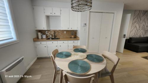 Sept-Iles Apartment | Bienvenue Chez Mymy!
