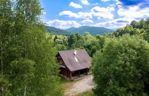 Lutowiska House | Bieszczady Domki w Dolinie Sanu