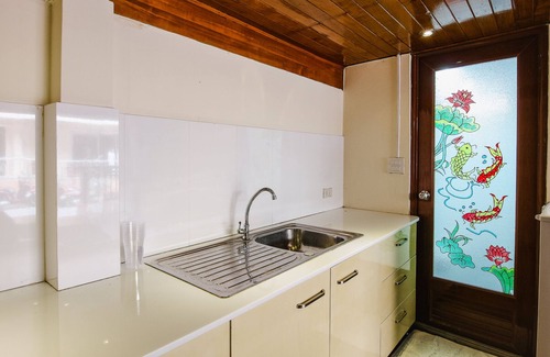 Hua Hin House | BIG 2BR Beach House 200m from Hilton walking distance to all bars &restaurants