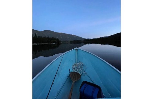 Troy Cabin | Big A-Frame Lake Front House w/ Kick Ass Views