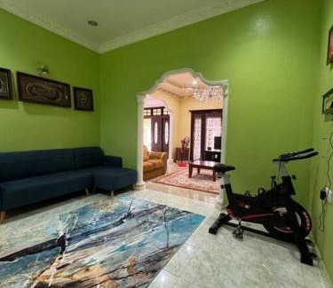 Pasir Puteh House | Big and cheap Homestay