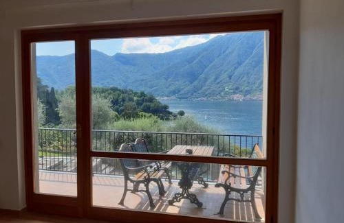 Sala Comacina Apartment | Big Apartment With Lake View and Two Bedrooms