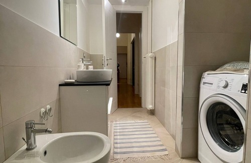 Carrobbio Apartment | Big Appartment in the very center of milan