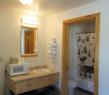 Cody Hotel | Big Bear Motel