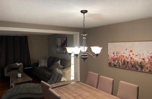 Ottawa Division House | Big Bedroom, 24
