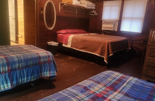 Hayward Cabin | Big Chip Lodge. Awesome view. Dock 50' away. Authentic Historical Wisconsin.