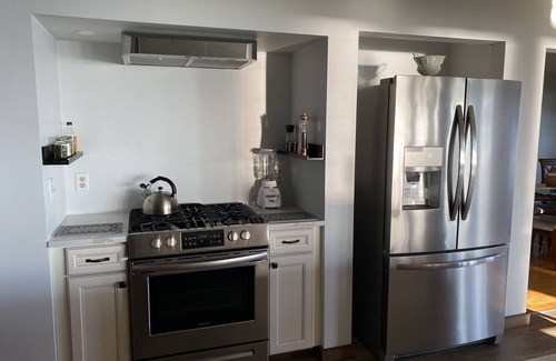 Brewerton House | Big discount for any 4 night stay this fall in our beautiful lakefront home