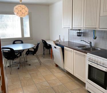 Raisio House | Big Duplex, 15min to Turku or Naantali