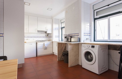 Encarnacao Apartment | Big Flat w/Terrace up to 22guests by Central Hill
