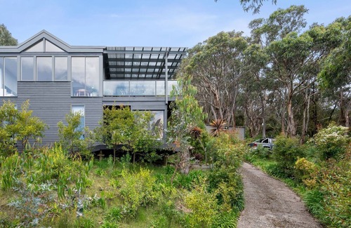 Big Hill House | Big Hill Retreat - Dreamy Retreat