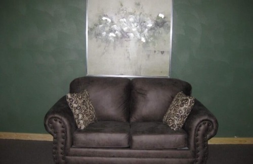 Lewistown Hotel | Big Horse Inn and Suites