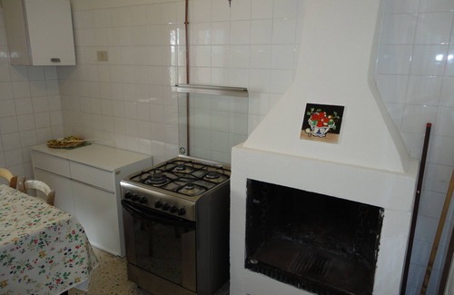 San Vito Chietino House | Big house with garden among hills of vineyards 5 min. from the sea