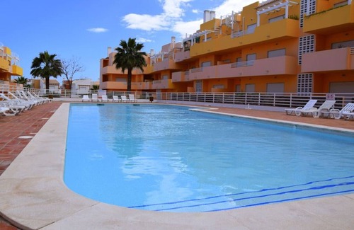 Canada Apartment | Big & nice pool, cozy apartment!
