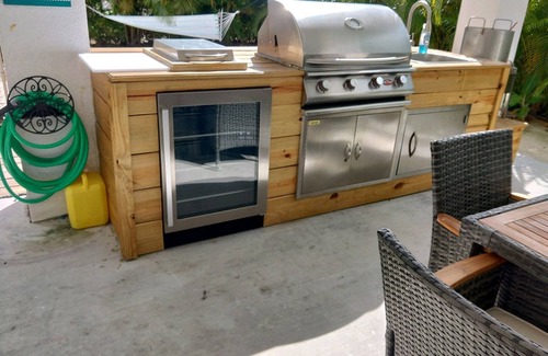 Sands House | Big Pine Key! 3 bedroom house 2 bath sleeps 6