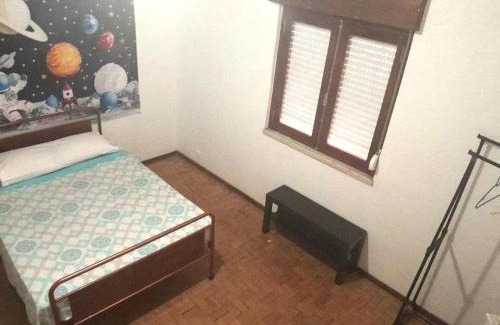 Apelacao House | Big Room private near the lisbon airport
