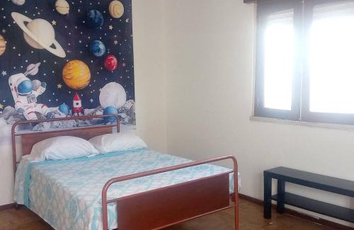 Apelacao House | Big Room private near the lisbon airport