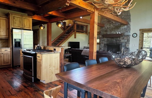Powder Ridge House | Big Sky Gem: Ski-in/Walk-out Luxury Chalet