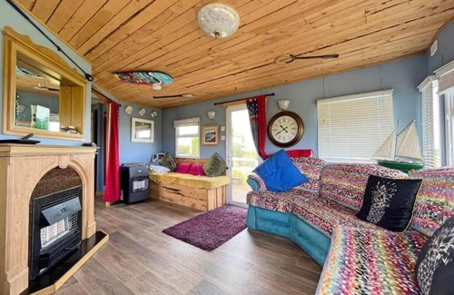 Lecamy House | Big Sky Oceanview Retreat - Sleep 6