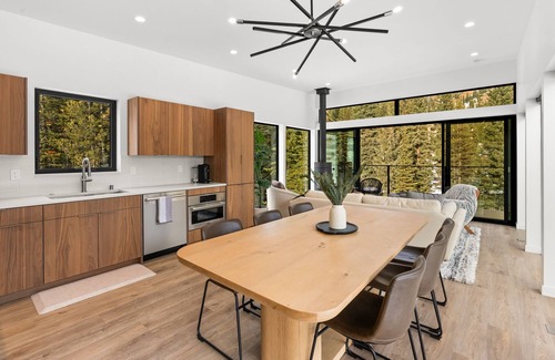 Big Sky House | Big Sky's BRAND NEW Private Beehive Basecamp