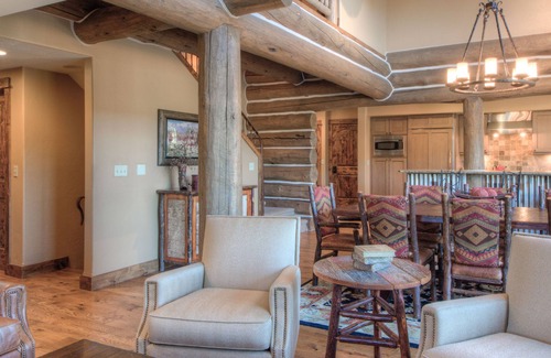 Powder Ridge Cabin | Big Sky Vacation Rentals: PR Manitou 13