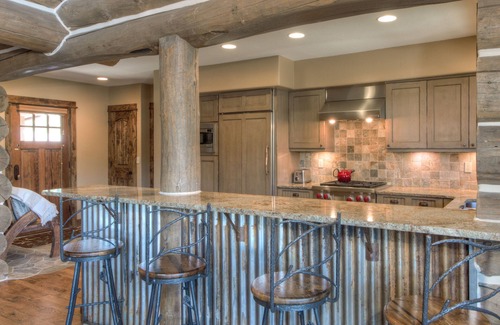 Powder Ridge Cabin | Big Sky Vacation Rentals: PR Manitou 13