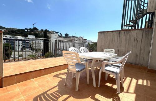 Tossa de Mar Apartment | Big terrace and bbq apartment