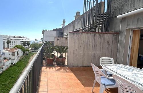 Tossa de Mar Apartment | Big terrace and bbq apartment