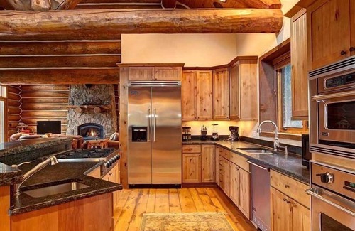 The Highlands House | Big Timber Lodge