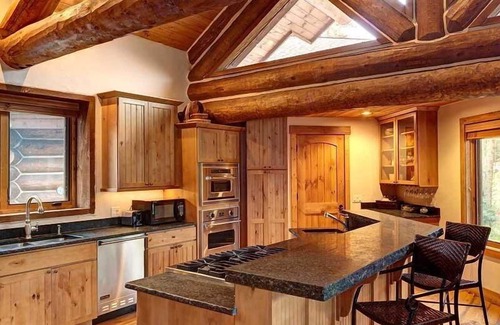 The Highlands House | Big Timber Lodge