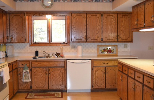 Bigfork House | *** BIG TURTLE LAKE FISHING & PONTOON RENTAL***