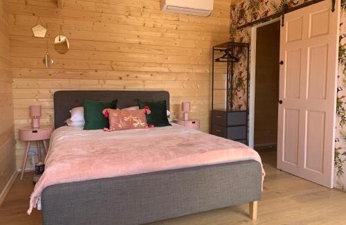 Whitstable Cabin | Bijou Bunker