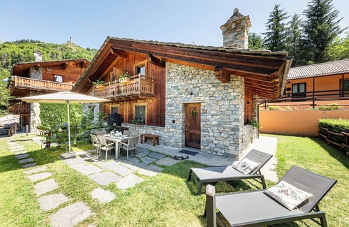 La Salle Resort | Bijoux Des Alpes Mont Blanc Village