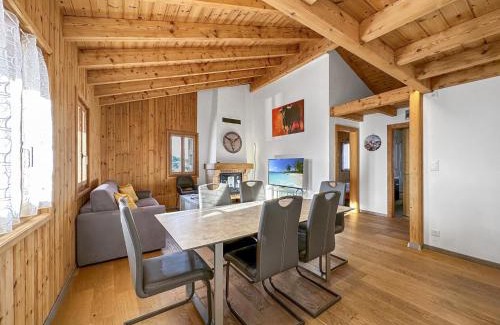 Salins Apartment | Biker's house