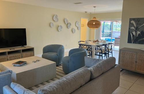 Caloosahatchee House | Bikini Bottom