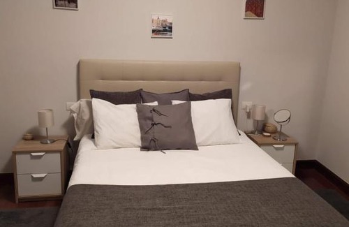 Uribarri Apartment | Bilbao center apartamento 2 hab Parking Privado