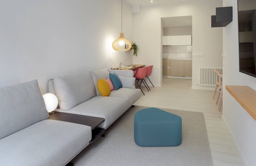 San Sebastian Centro Apartment | Bilbao Plaza by FeelFree Rentals