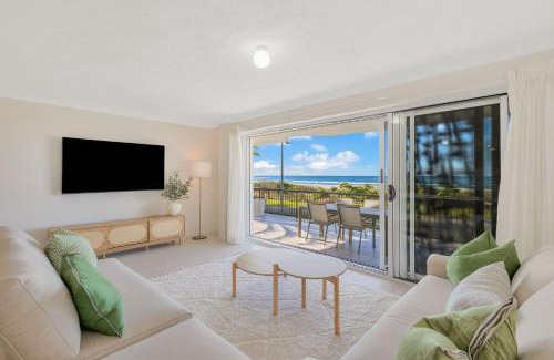 Bilinga Apartment | Bilinga Beach Living