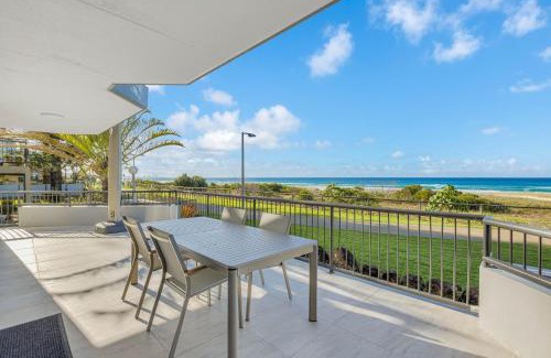 Bilinga Apartment | Bilinga Beach Living