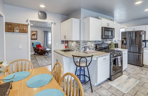 Billings House | Billings Home w/Trampoline, Gas Grill & Fire Pit!