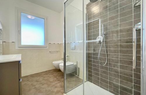 Rivabella Apartment | Bilocale con terrazzo e garage – Casa Ondina