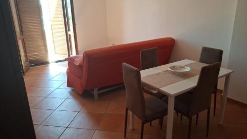 Magazzeno Bed & Breakfast | Bilocale nei pressi dell'Aeroporto